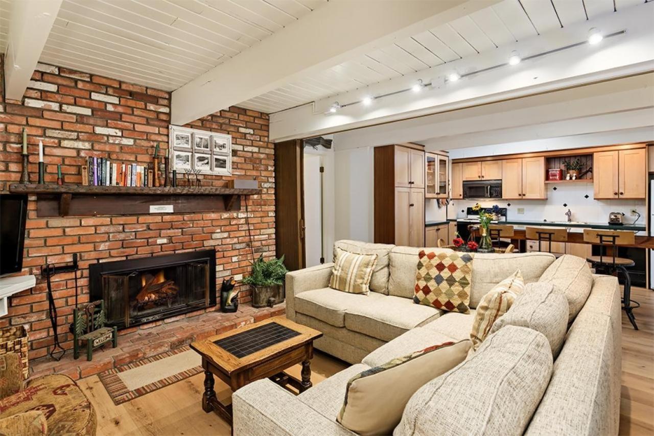 Chateau Dumont Unit 2, Condo With Central, Downtown Location Aspen Exterior foto